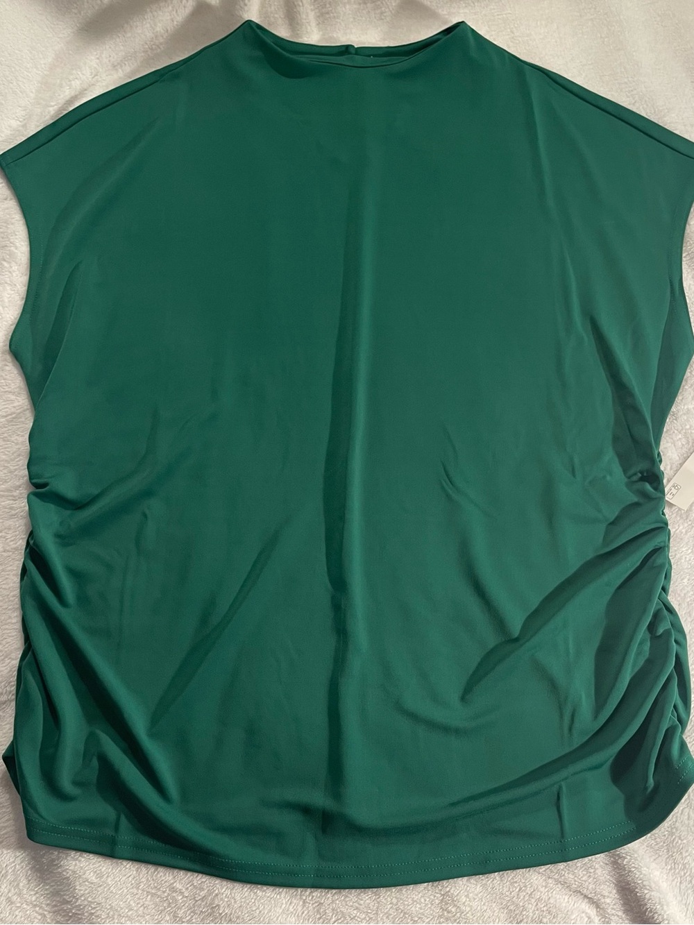 Sleeveless Ruched Side Top in Kelly Emerald Green